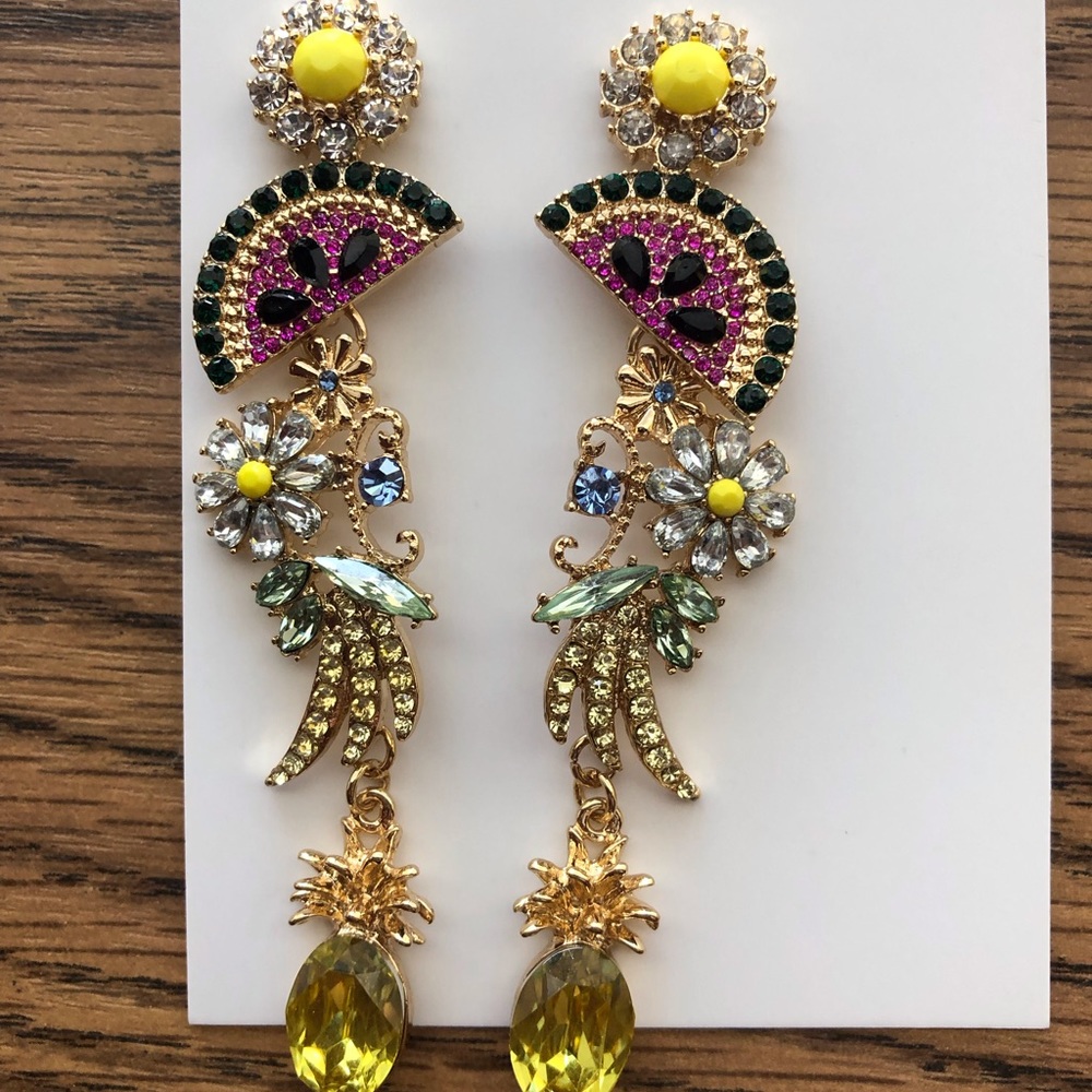 3/$15💛 Fruit dangle earrings